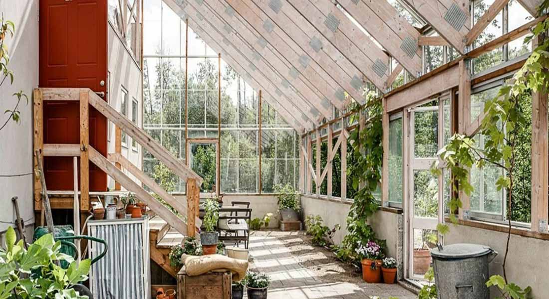 Tips on Planning and Building Your Home Greenhouse